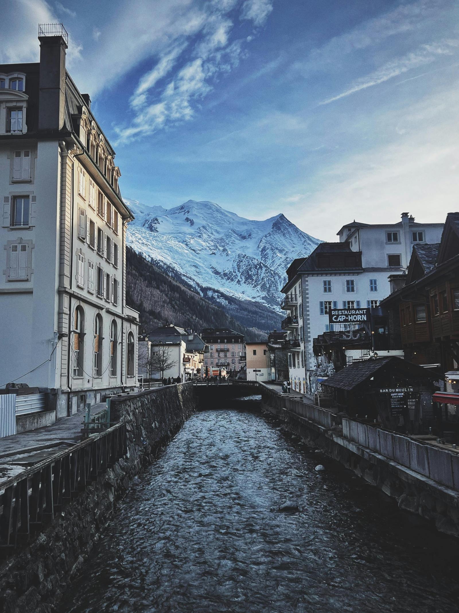 Chamonix &quot;grand angle&quot;...